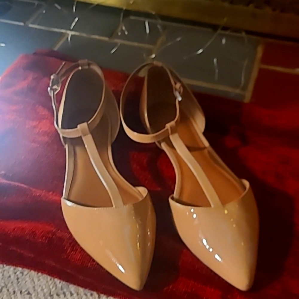 COPY - Patent leather TStrap flat- For Sale